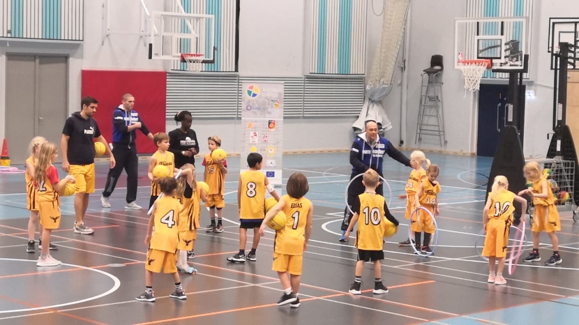 Easybasket – Live da Copenhagen…